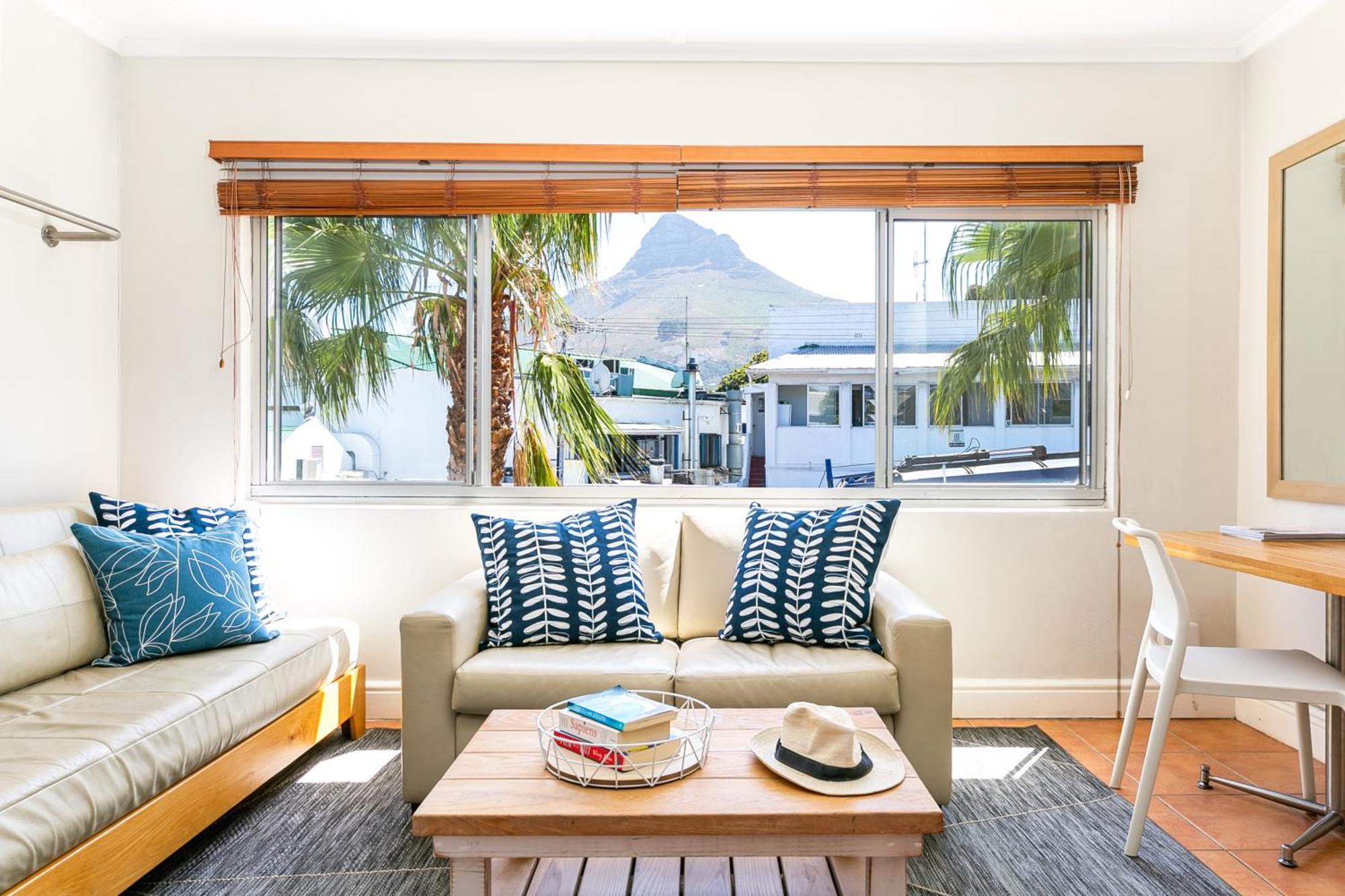 Camps Bay Village - Studios And Apartments Kapsztad Zewnętrze zdjęcie