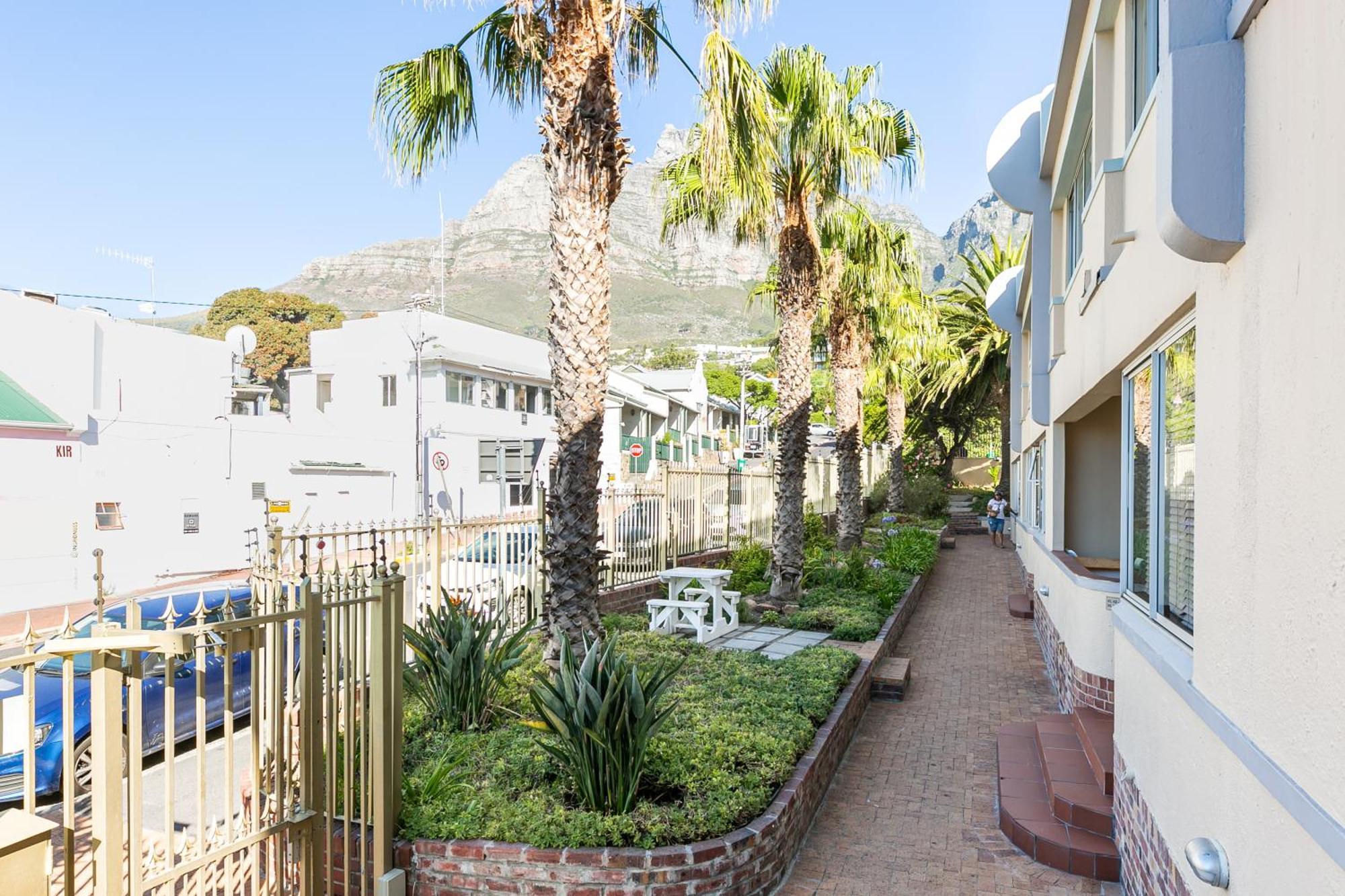 Camps Bay Village - Studios And Apartments Kapsztad Pokój zdjęcie