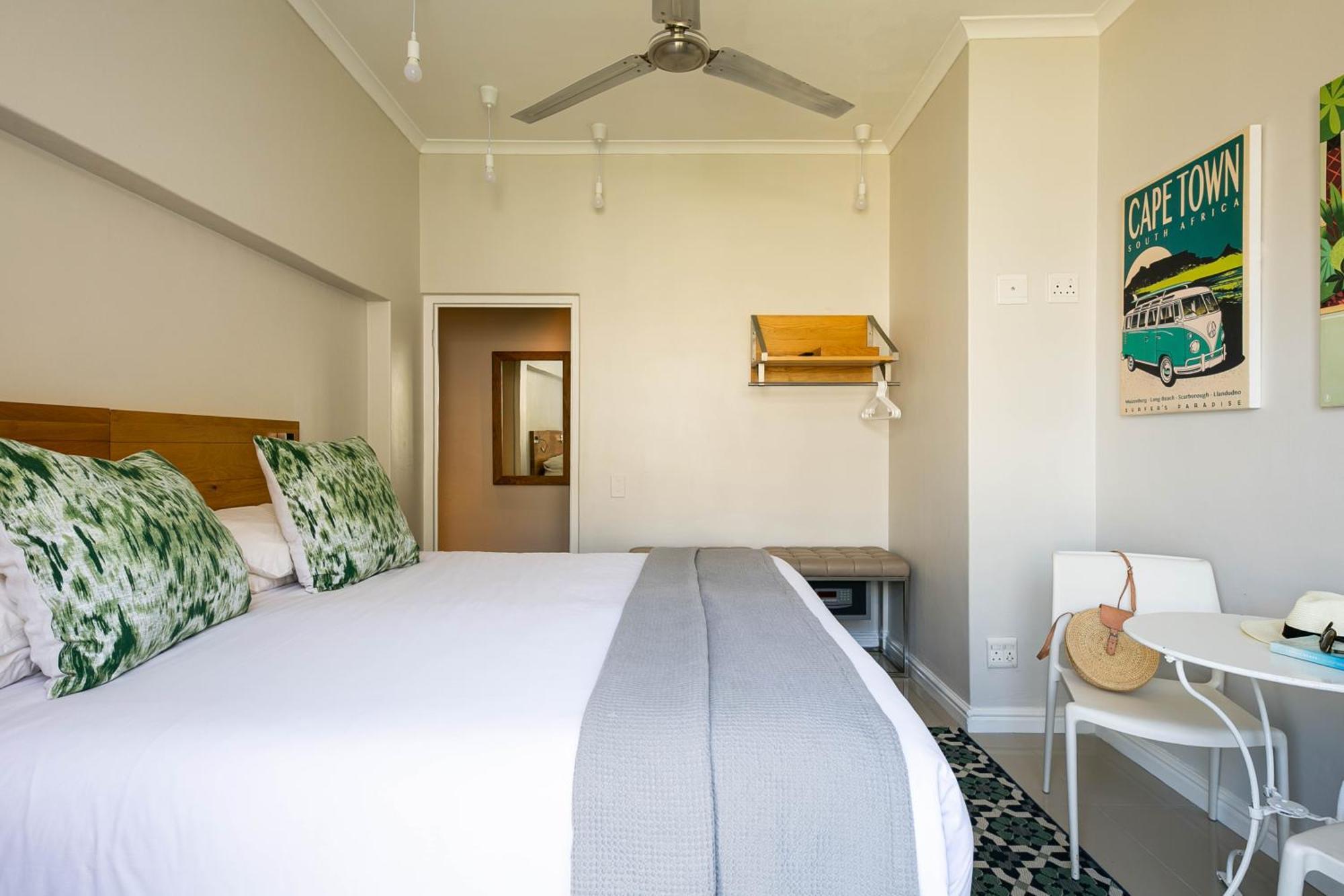 Camps Bay Village - Studios And Apartments Kapsztad Zewnętrze zdjęcie